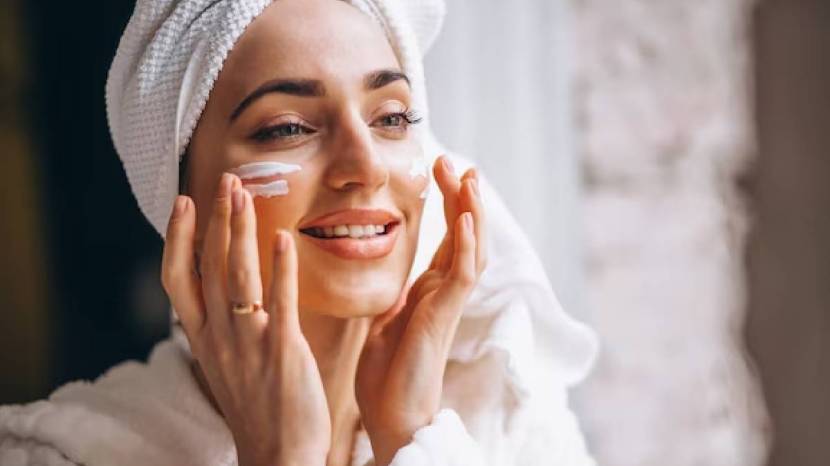 Tomato Honey Curd Lemon Skin Glow Facemask