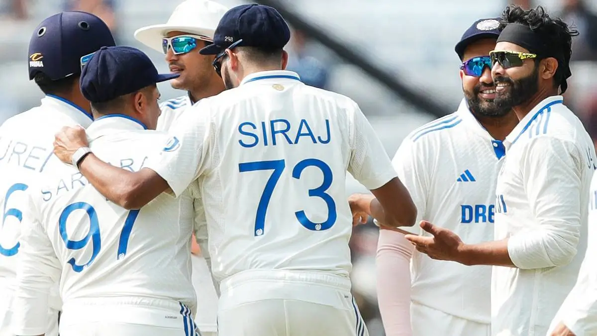 IND vs ENG 4th Test : भारताने इंग्लंडचा पहिला डाव ३५३ धावांवर रोखला, रवींद्र जडेजाने घेतल्या ४ विकेट्स