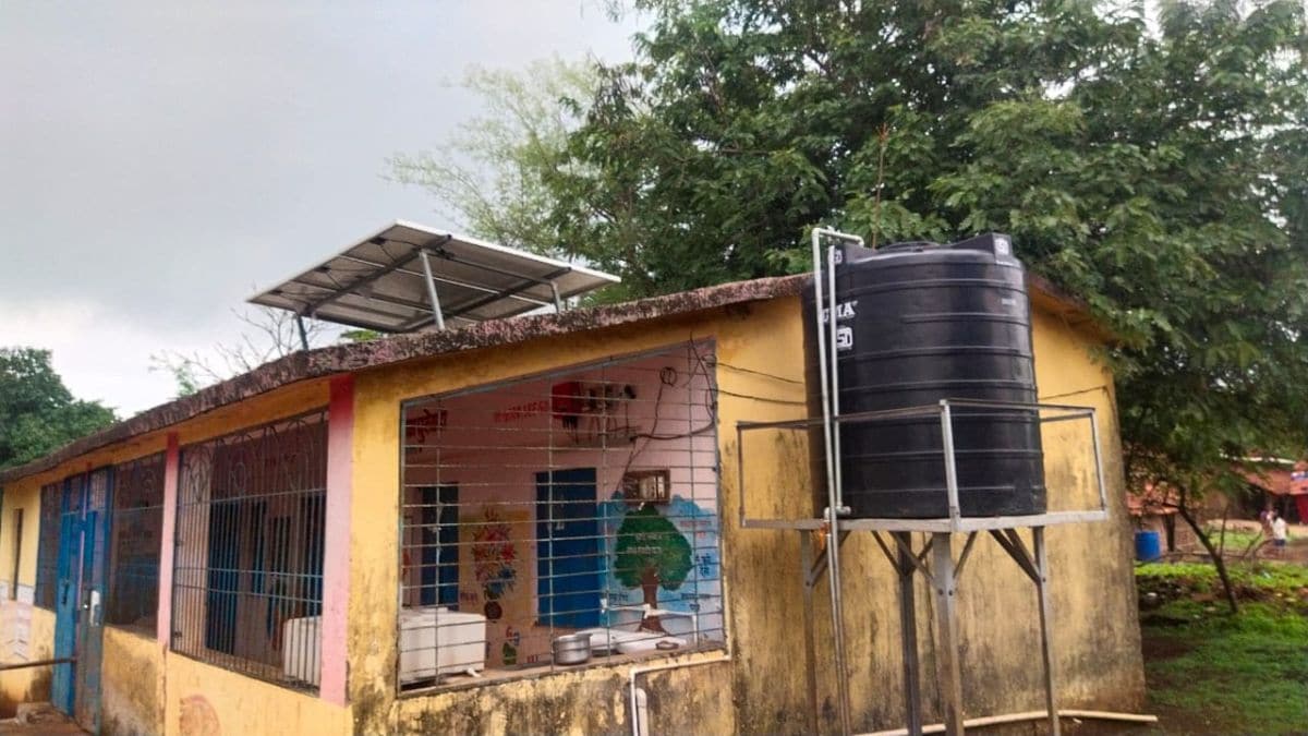 Schools of Thane Zilla Parishad started on solar system