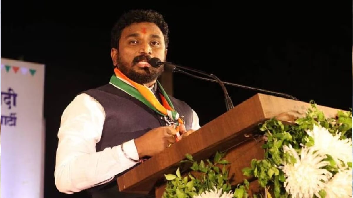 Young Man, Threatens, amol mitkari, Using Police Name, Files Complaint, Preventive action, ncp, MLA