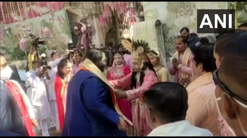 anant-ambani-radhika-getting-married