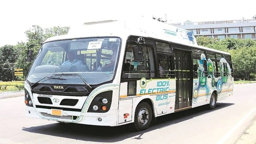 electric shuttle bus service nagpur marathi news