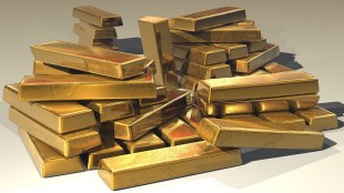 Gold prices fall again