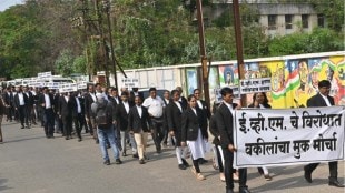 Chandrapur Lawyers EVM muk morcha