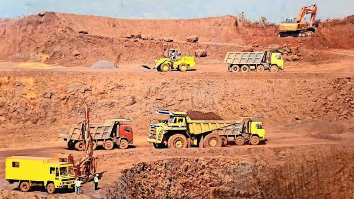 nawegaon more to surjagad 83 km long special highway for mining corridor approved by maharashtra government