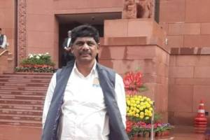 uproar in parliament over congress mp dk suresh separate country remark