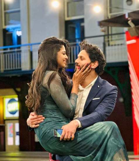 pooja sawant engagement photos