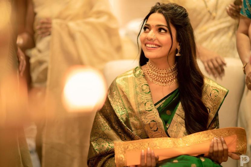 pooja sawant engagement photos
