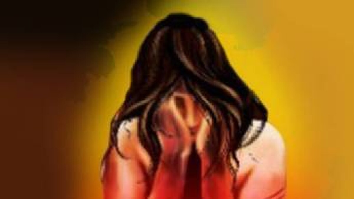 Minor girl molested in residential school in Rawet Pimpri Pune news