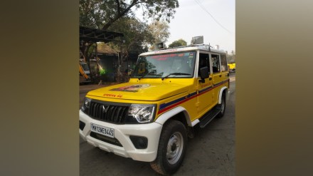 Pune municipal corporation vehicles night patrol team garbage dumping public spaces