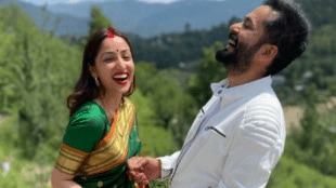 Yami Gautam announced pregnancy yami gautam pregnant trailer launch article 350 film यामी गौतम गरोदर