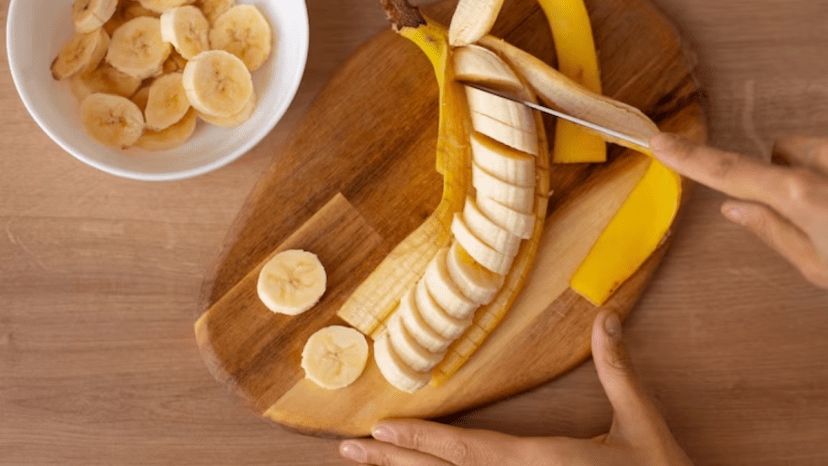  Dont throw away the banana peel 