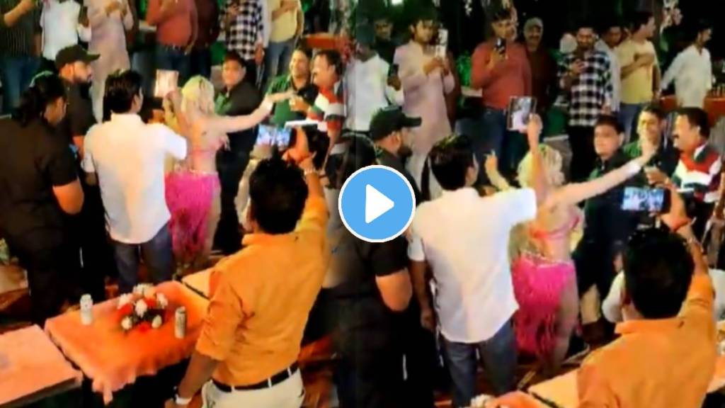 Mathura Vrindavan Holi Vulgar Celebration Makes People Angry