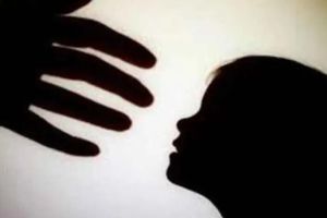 Kidnapping of a minor girl by giving lure of chocolate