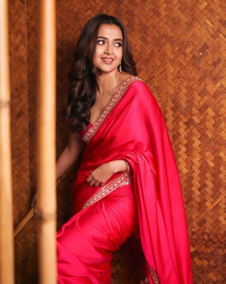 Marathi Actress Pink Saree Look