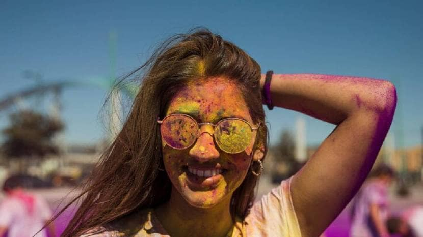 Holi 2024 Heres How You Can Take Off Colours Safely Save These Tips For Later