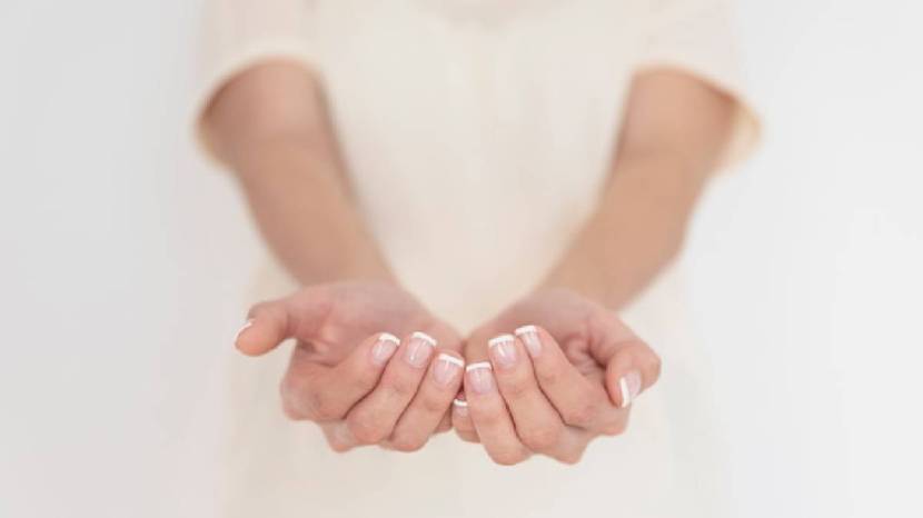Beauty treatments for hands