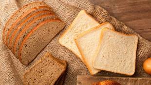 5 Reasons Why You Should Avoid Eating Bread Empty Stomach
