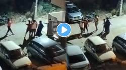 Viral Video: पार्किंगवरून वाद! नवरा-बायकोला बेदम मारहाण; घटना CCTV कॅमेऱ्यात कैद
