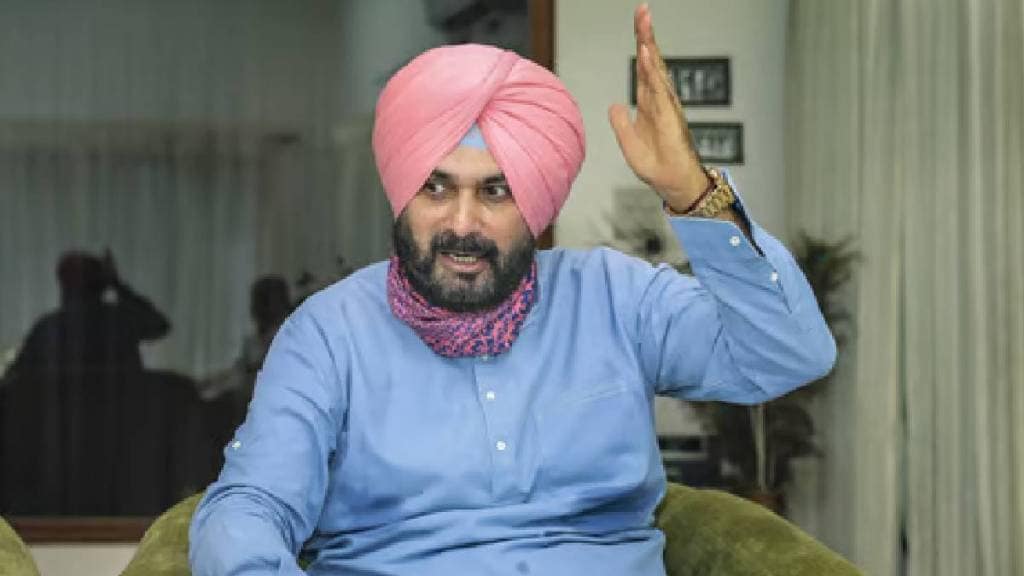 Navjot Singh Sidhu Returns to Commentry in IPL 2024