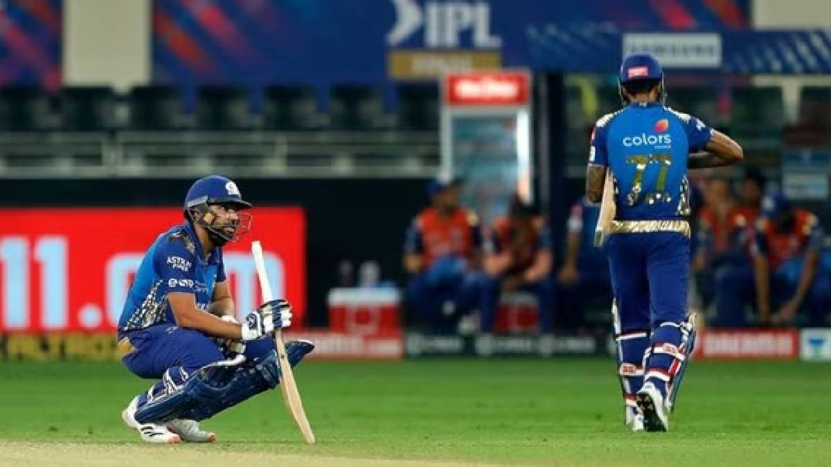 IPL 2024 : मुंबई इंडियन्सला आयपीएलपूर्वी मोठा धक्का! सुरुवातीच्या काही सामन्यांना ‘हा’ स्टार खेळाडू मुकणार?