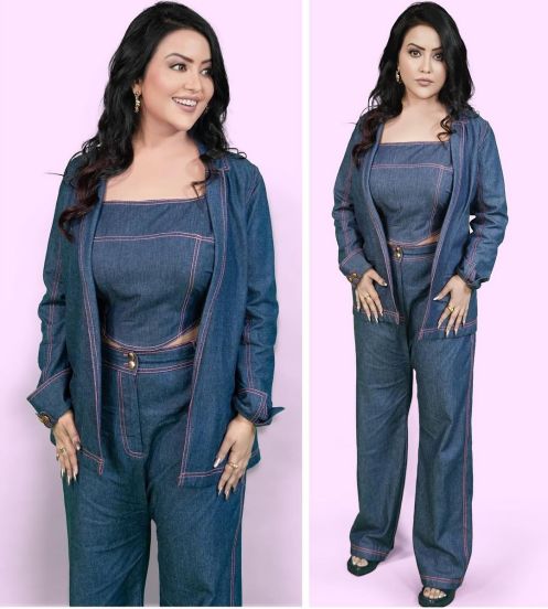 maharashtra deputy cm devendra fadanvis wife amruta fadanvis looking gorgeous in blue denim outfit see photos