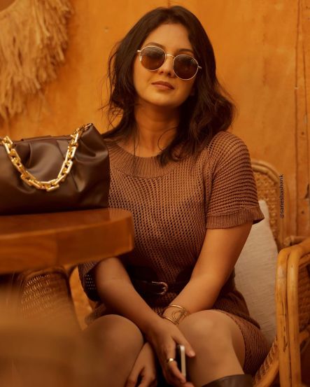 Tejashree Pradhan shared brown dress look on instagram photos went viral