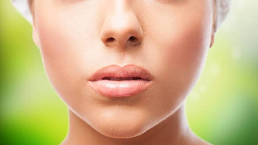 How To Remove Hair From Your Upper Lip Naturally