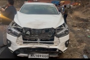 ramdas athawale meets with car accident