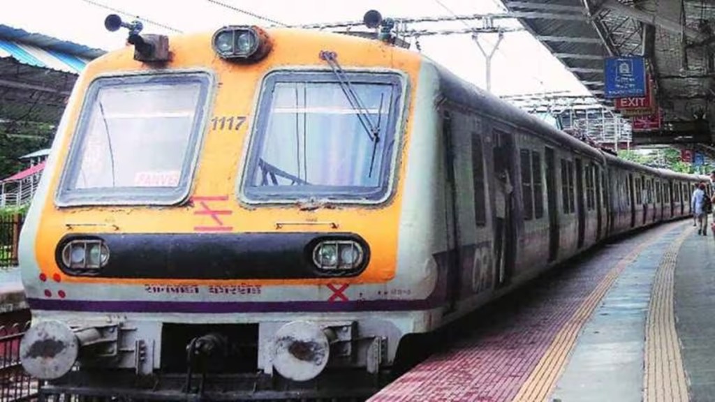 mumbai passengers marathi news, local train marathi news