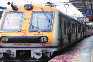 mumbai passengers marathi news, local train marathi news
