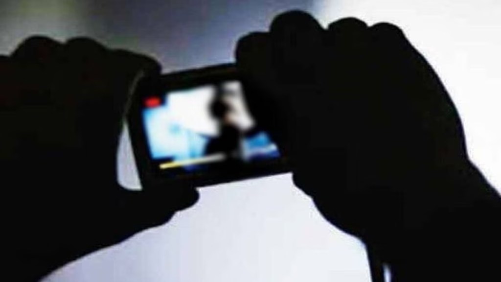 vasai obscene web series case, vasai 5 more young girls register police complaint marathi news