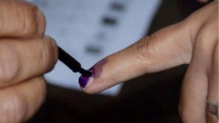 vote from home marathi news, nashik voting at home marathi news
