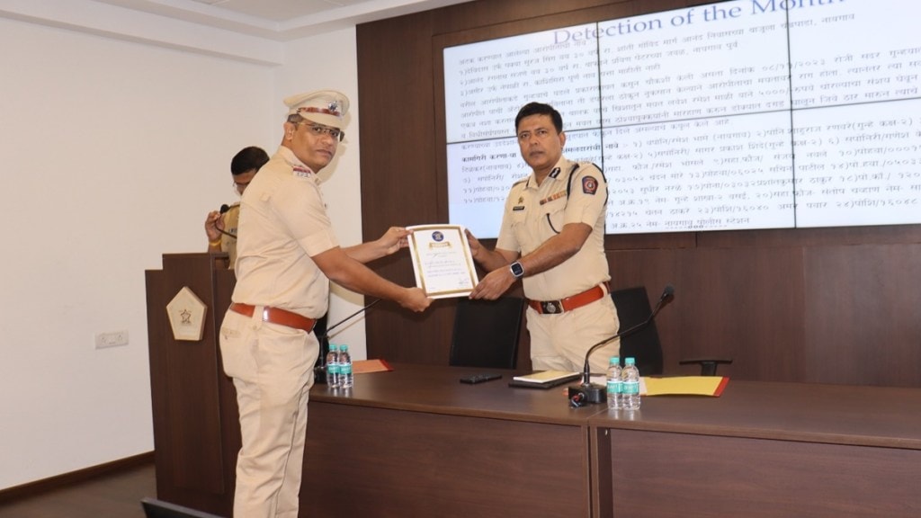 vasai police marathi news, vasai police officers awarded marathi news
