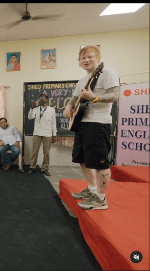 Ed sheeran visit to mumbai for performance met school students bollywood stars shahrukh khan ayushmann khurrana armaan malik gauri khan farah khan 