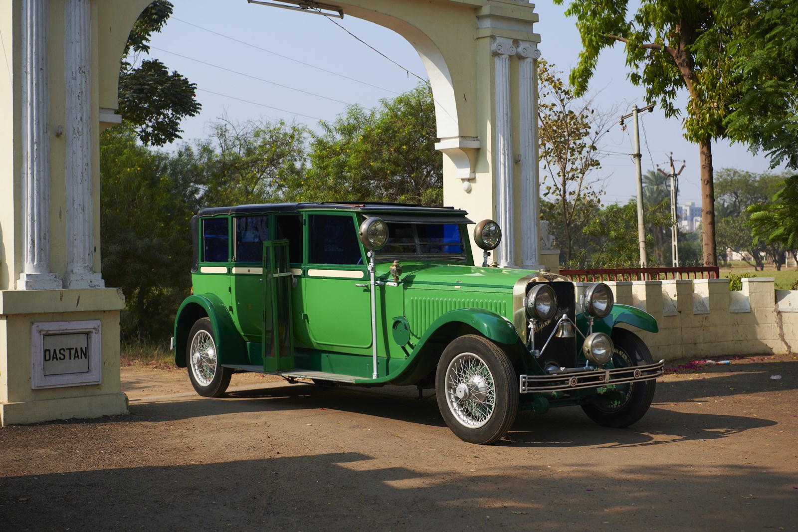 Pranlal Bhogilal historic vehicles, Pranlal Bhogilal collector India, Vintage and Classic Car Club of India (VCCCI) founder, Pranlal Bhogilal Auto World Vintage Car Museum