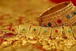 fraud of Jewellery worth rupees crores in thane