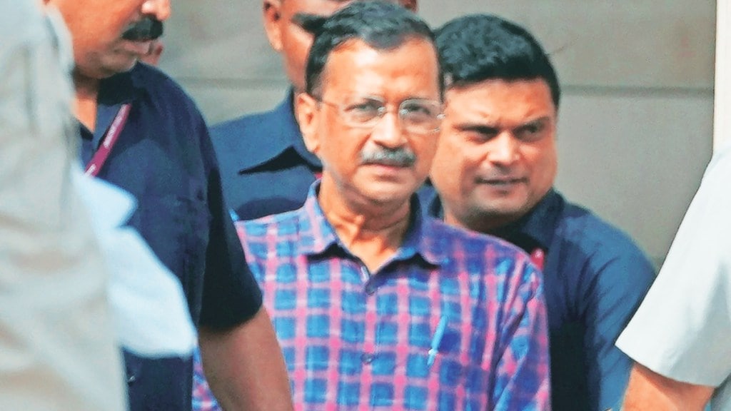 enforcement directorate contact with apple to check kejriwal s mobile