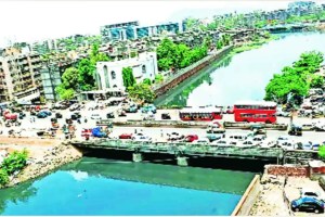 672 constructions obstructing the widening of Mithi river evicted Mumbai