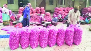 states of Madhya Pradesh Karnataka Gujarat onion production