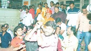 pune, students, grand farewell, retiring teacher, procession in a palanquin