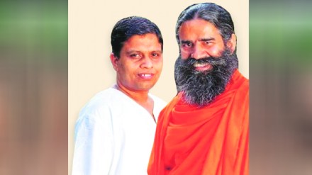 Supreme Court orders Baba Ramdev to appear before court for refusing to respond to contempt notice issued against misleading advertisements of Patanjali Ayurveda