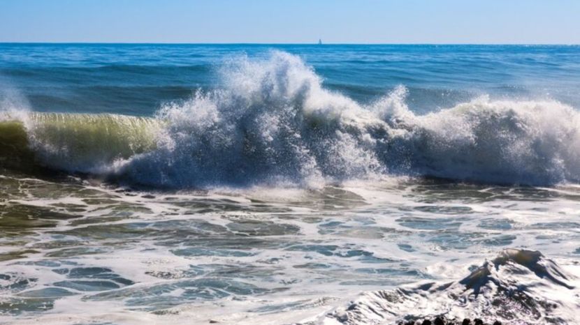 Why does the ocean waves formed in sea