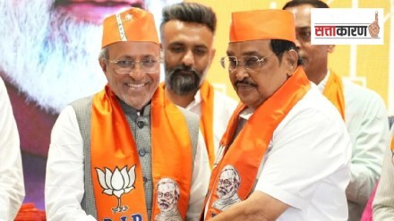 Gujarat Congress chief Arjun Modhwadia joins BJP and attacks on congress leader