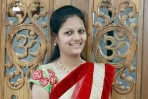 Congress leaders daughter Neha Hiremath stabbed