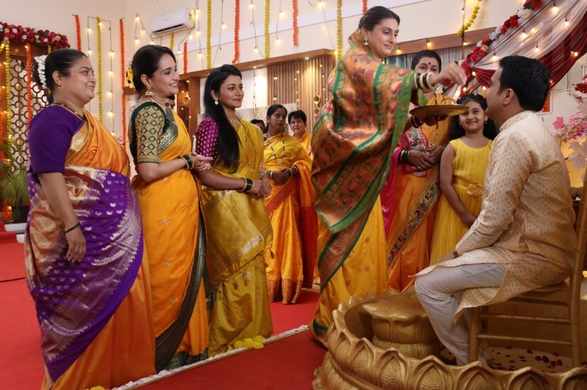 Gharoghari Matichya Chuli Wedding
