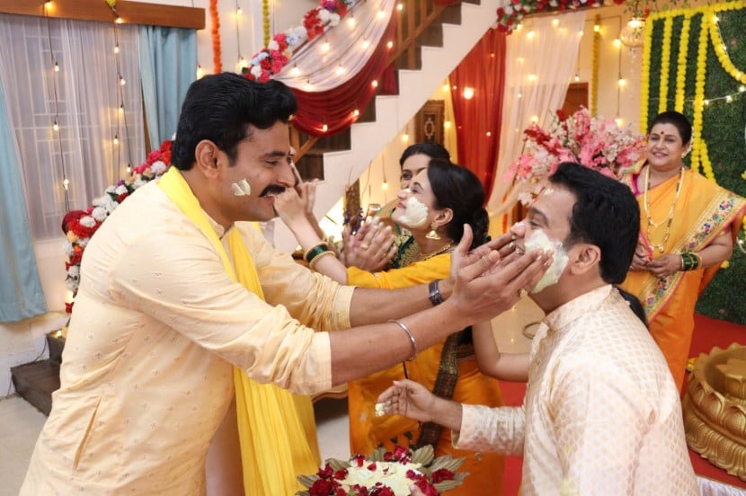 Gharoghari Matichya Chuli Wedding