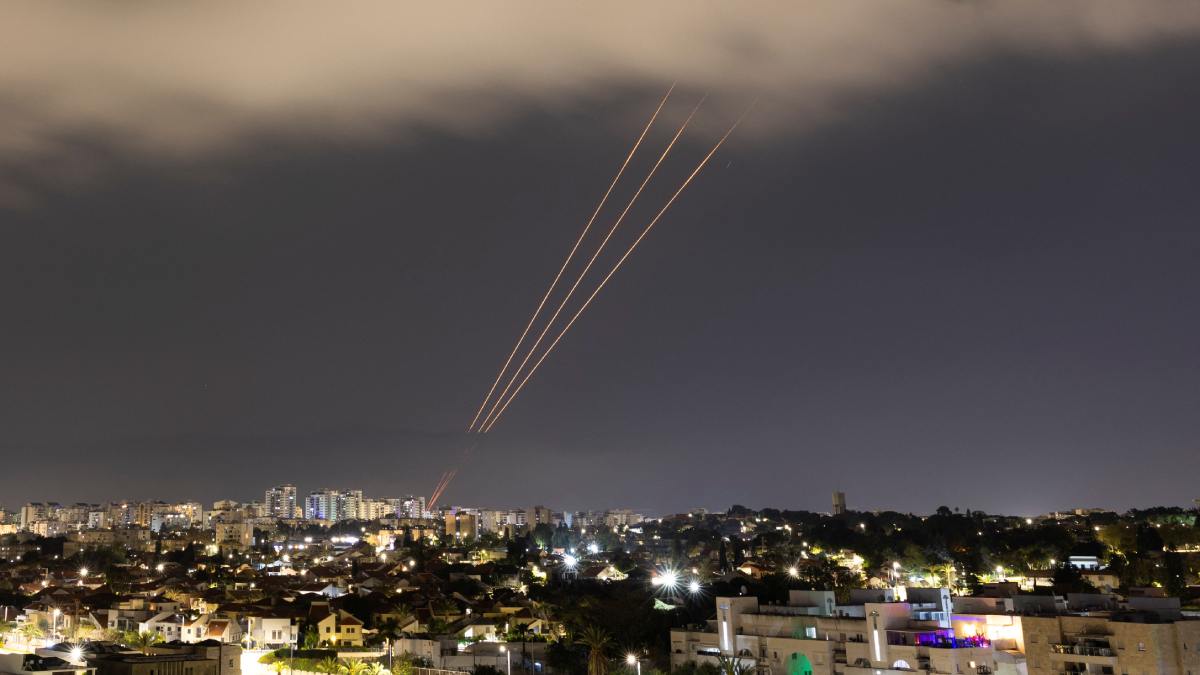 Iran Israel Attack Updates in Marathi