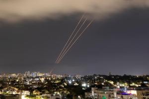 Iran Israel Attack Updates in Marathi