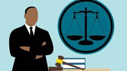 वकिलांना गुन्हा दाखल होण्यापासून सवलत नाही, उच्च न्यायालयाची स्पष्टोक्ती